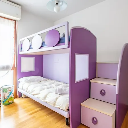 Appartement Bright With Balcony And Parking!